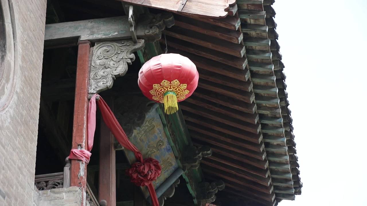 残破的老村子
