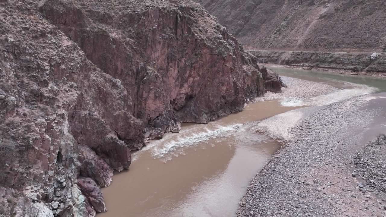 澜沧江峡谷航拍景色