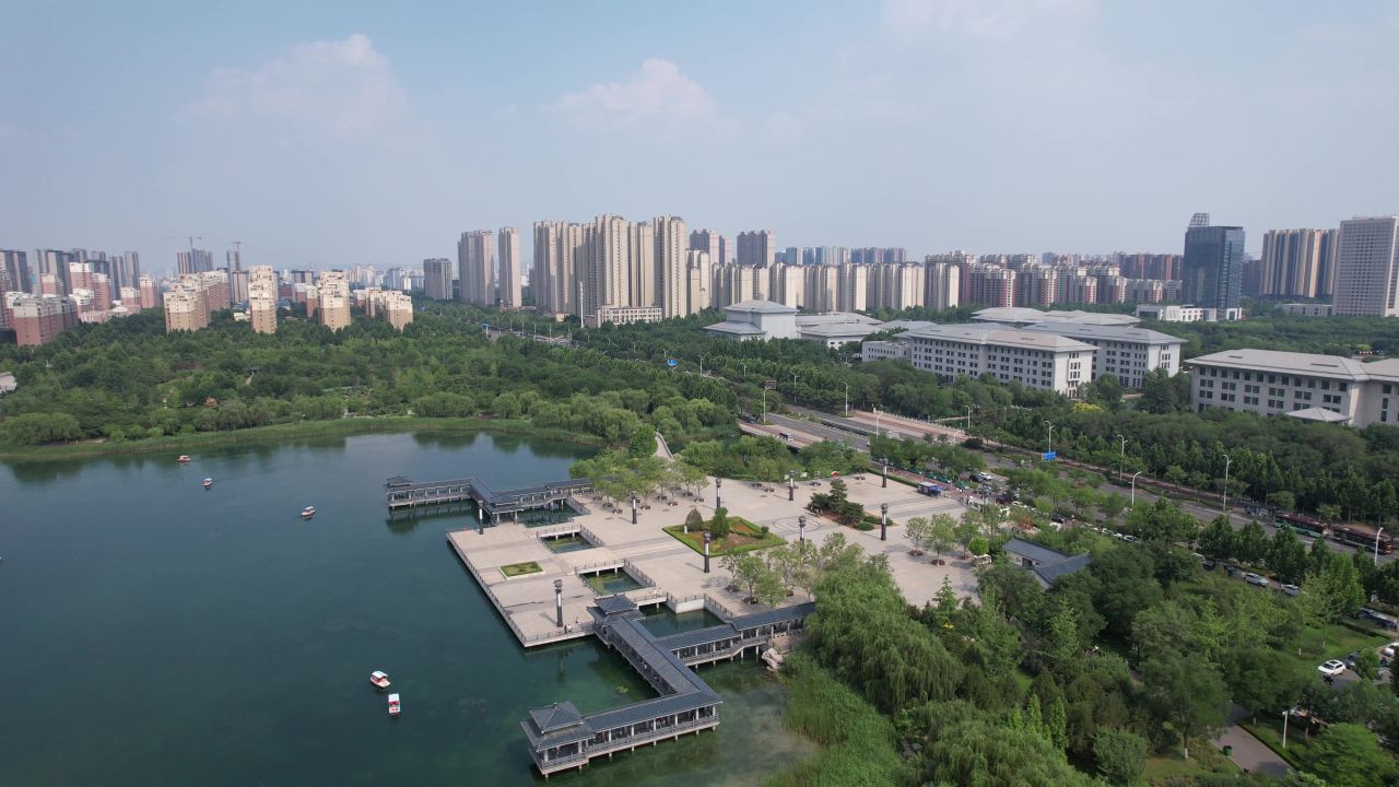  山东淄博齐盛湖公园海岱楼航拍