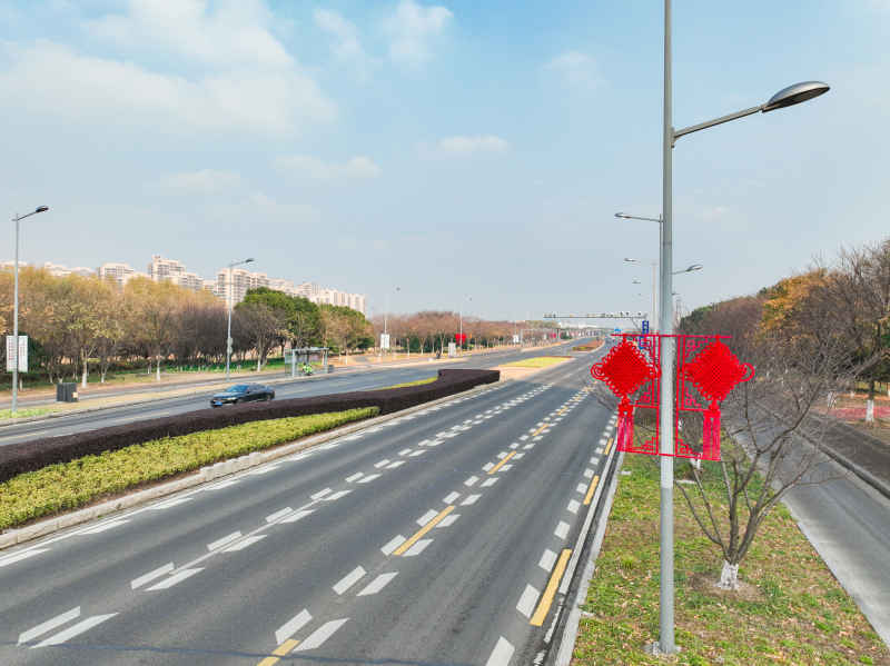 航拍昆山城镇道路风光新春氛围 16
