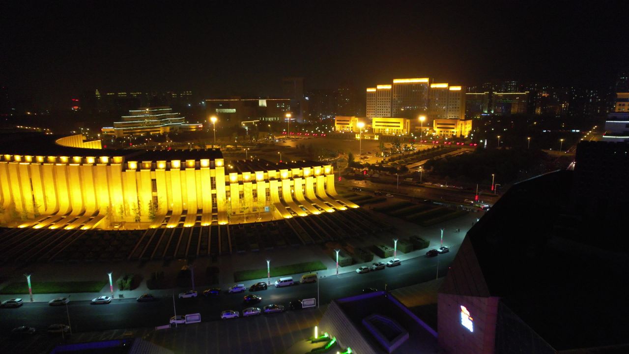 平原博物馆深夜