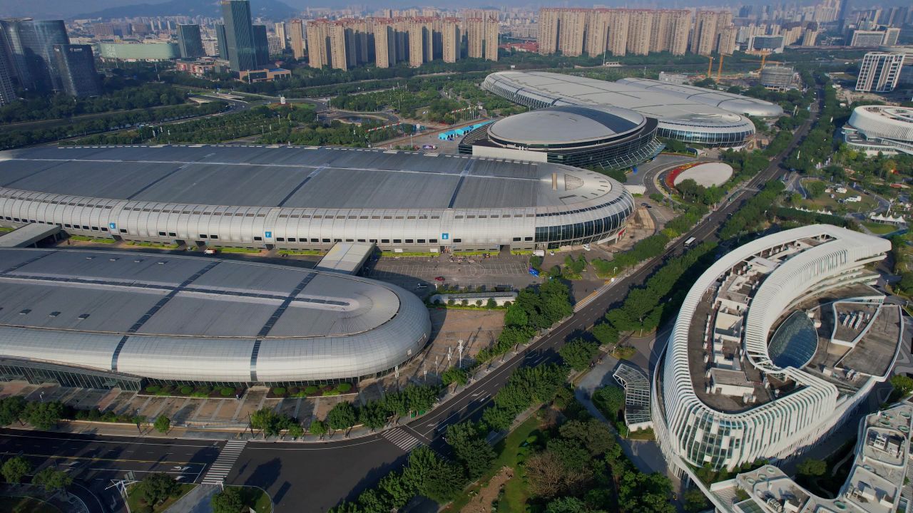 航拍福州海峡会展中心景观 8