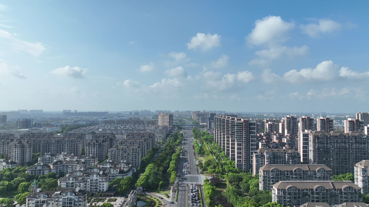4K航拍城市大景夕阳建筑