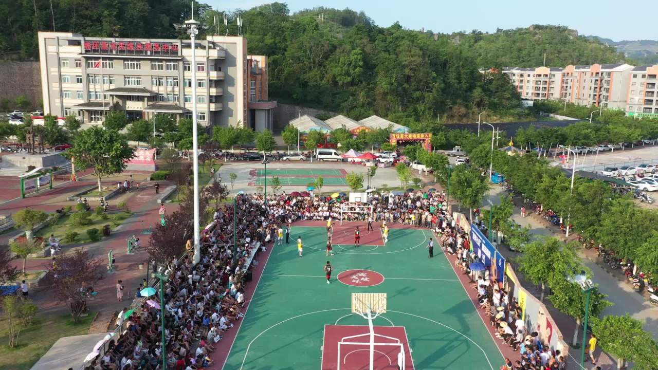 乡村篮球投篮投球全民运动锻炼乡村活力