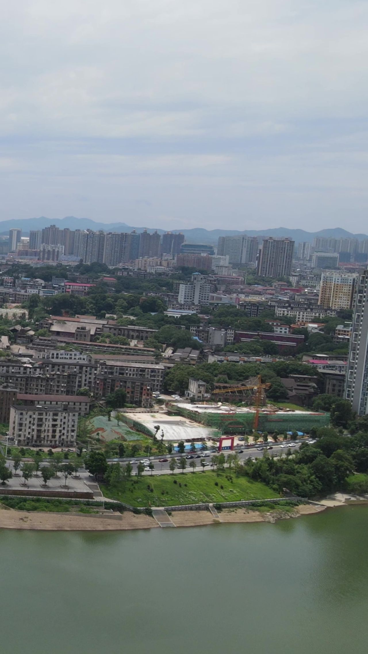  湖南益阳城市风光竖屏航拍