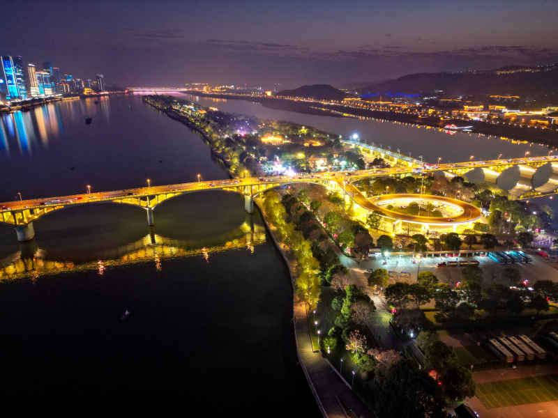 湖南长沙城市建筑高楼交通航拍摄影图