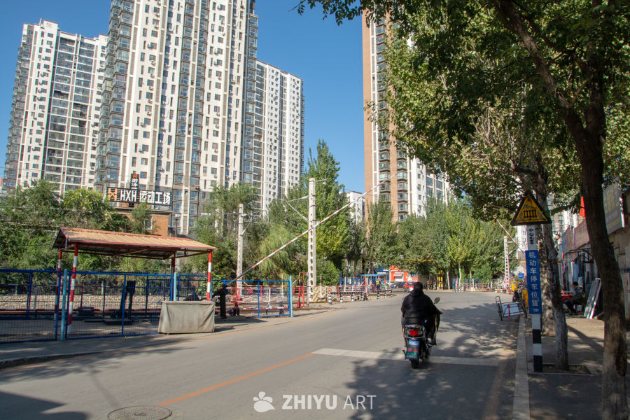 城市铁路闸口