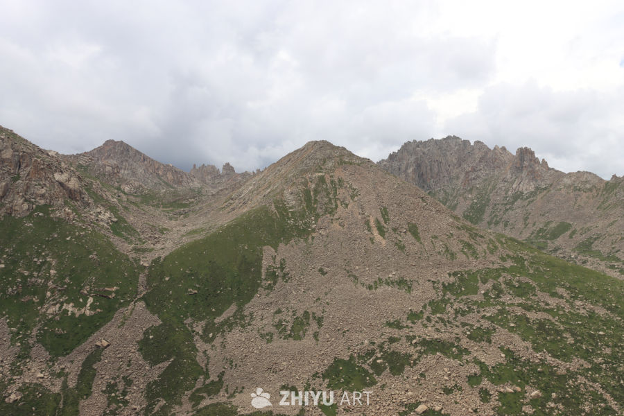 高山之巅的静谧