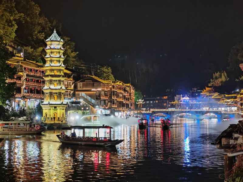 美丽的凤凰古城