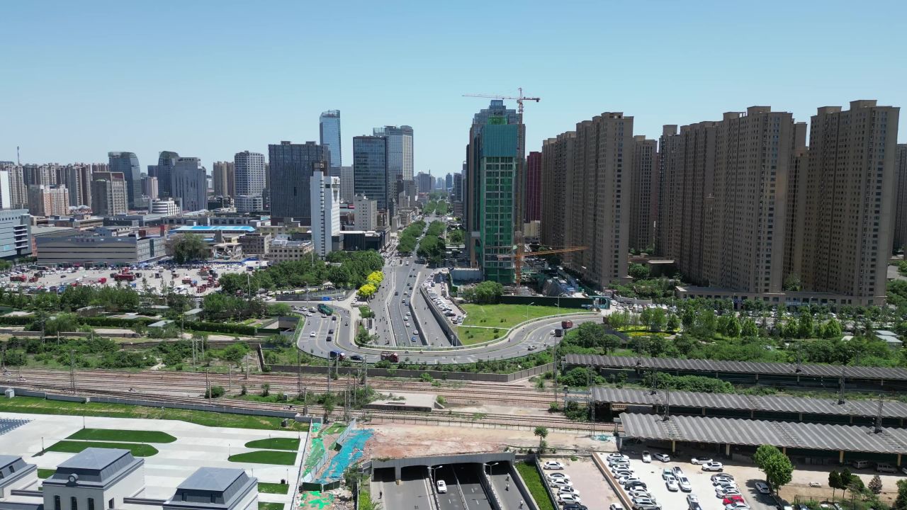 航拍河北石家庄城市交通大道