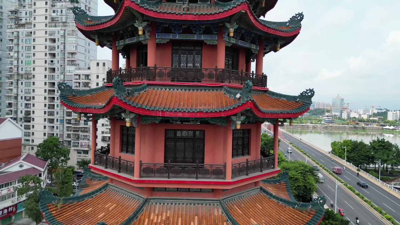  航拍福建漳州威镇阁