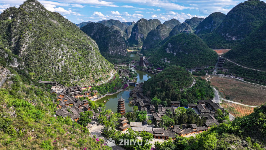 贵州兴义峰林布依景区 10