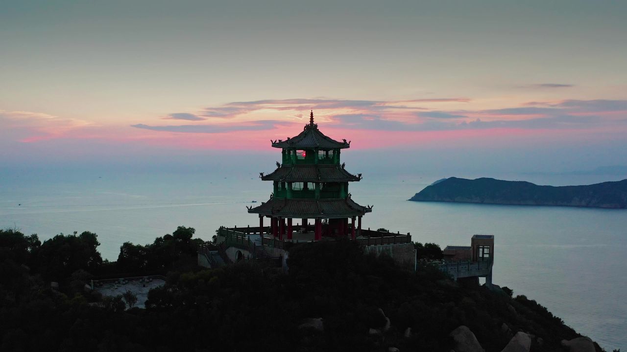 东澳岛二四年十月蜜月阁傍晚航拍三