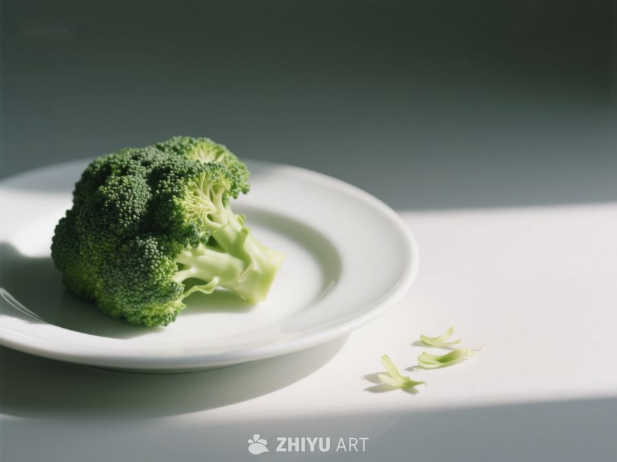 盘中的新鲜西兰花 209