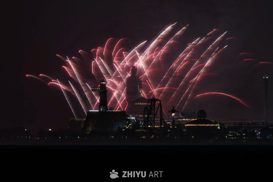 夜空绽放的年味