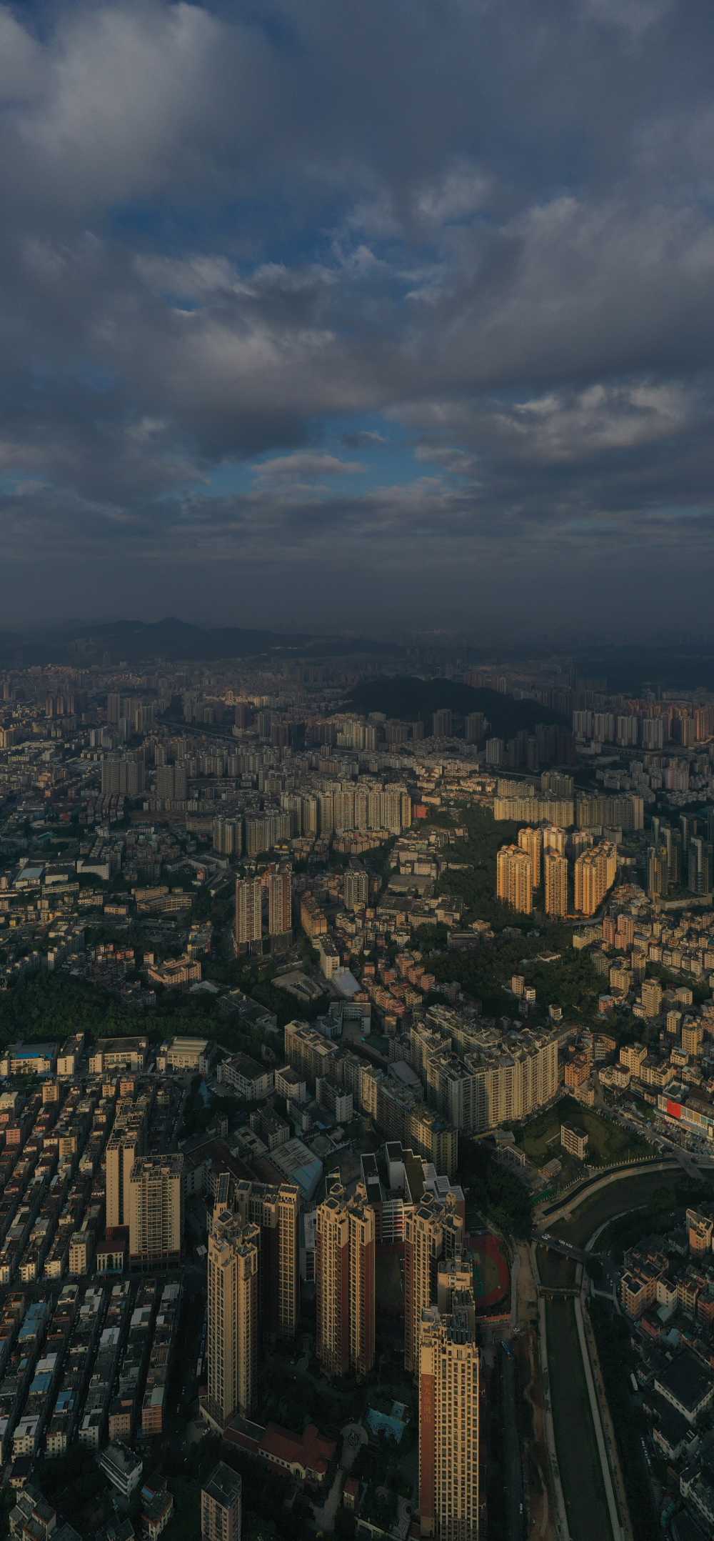 清晨的城乡结合部