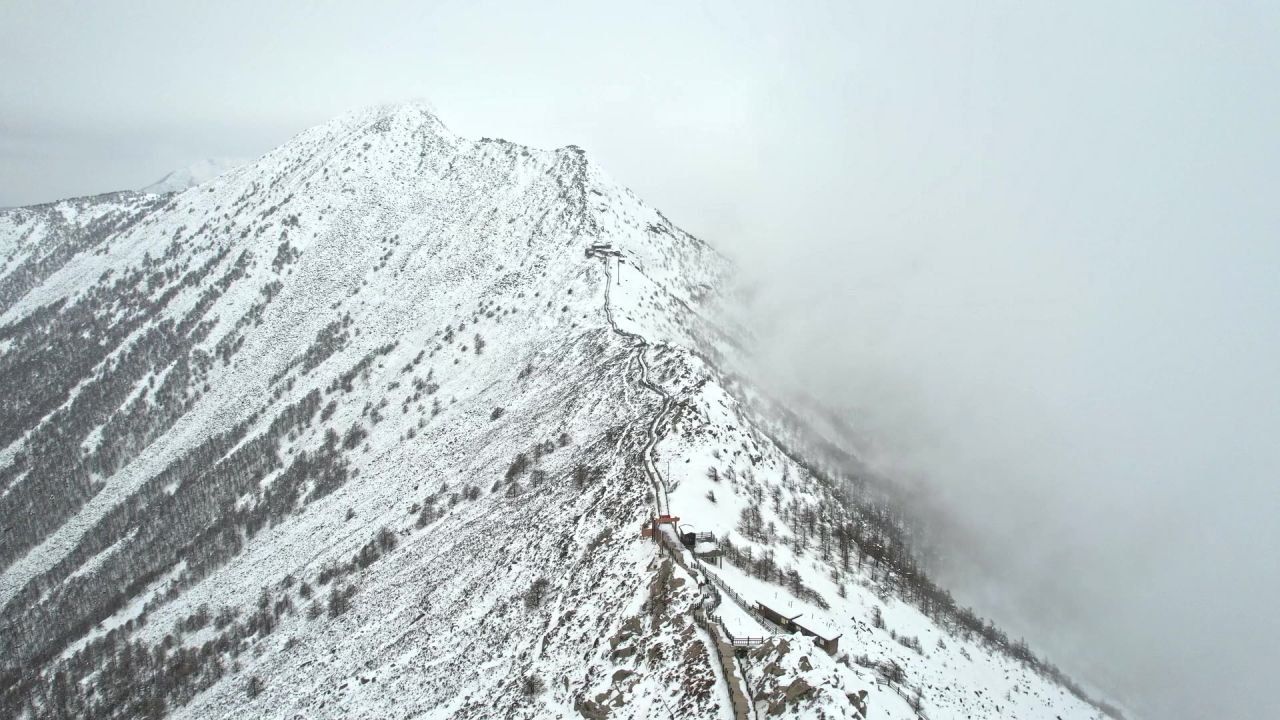 太白山云海雪景航拍