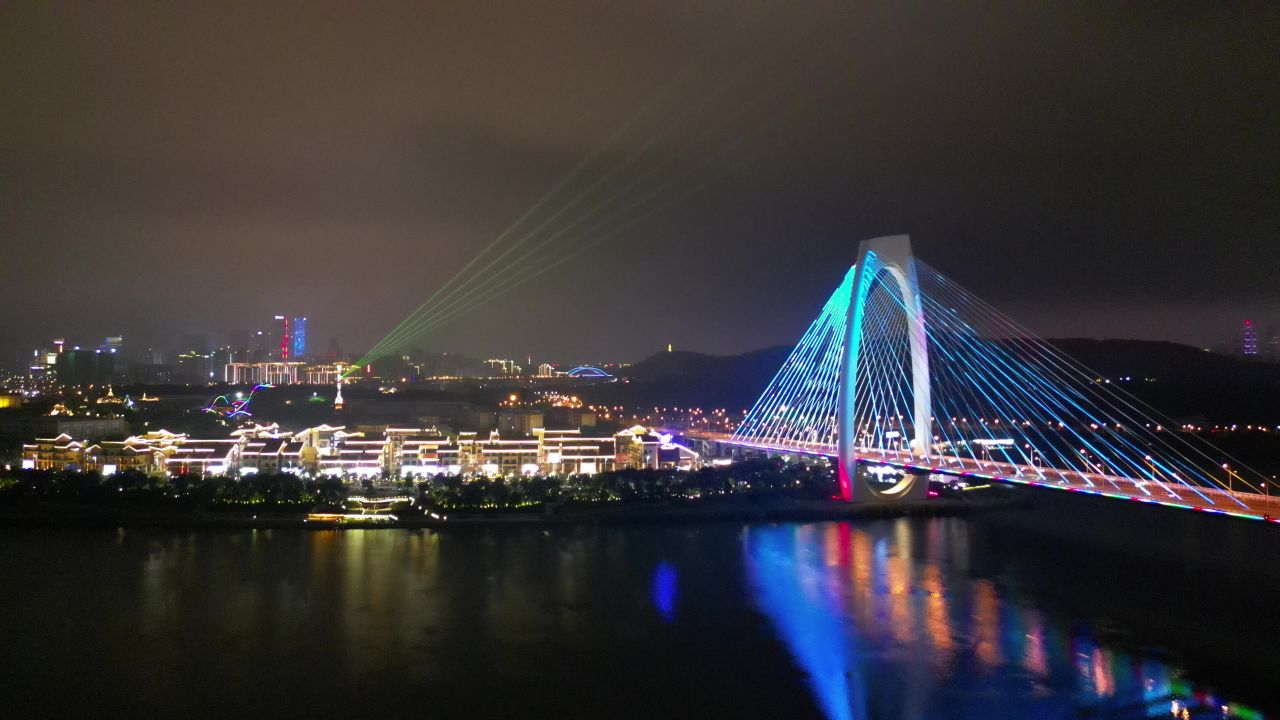 航拍夜景丨青山大桥