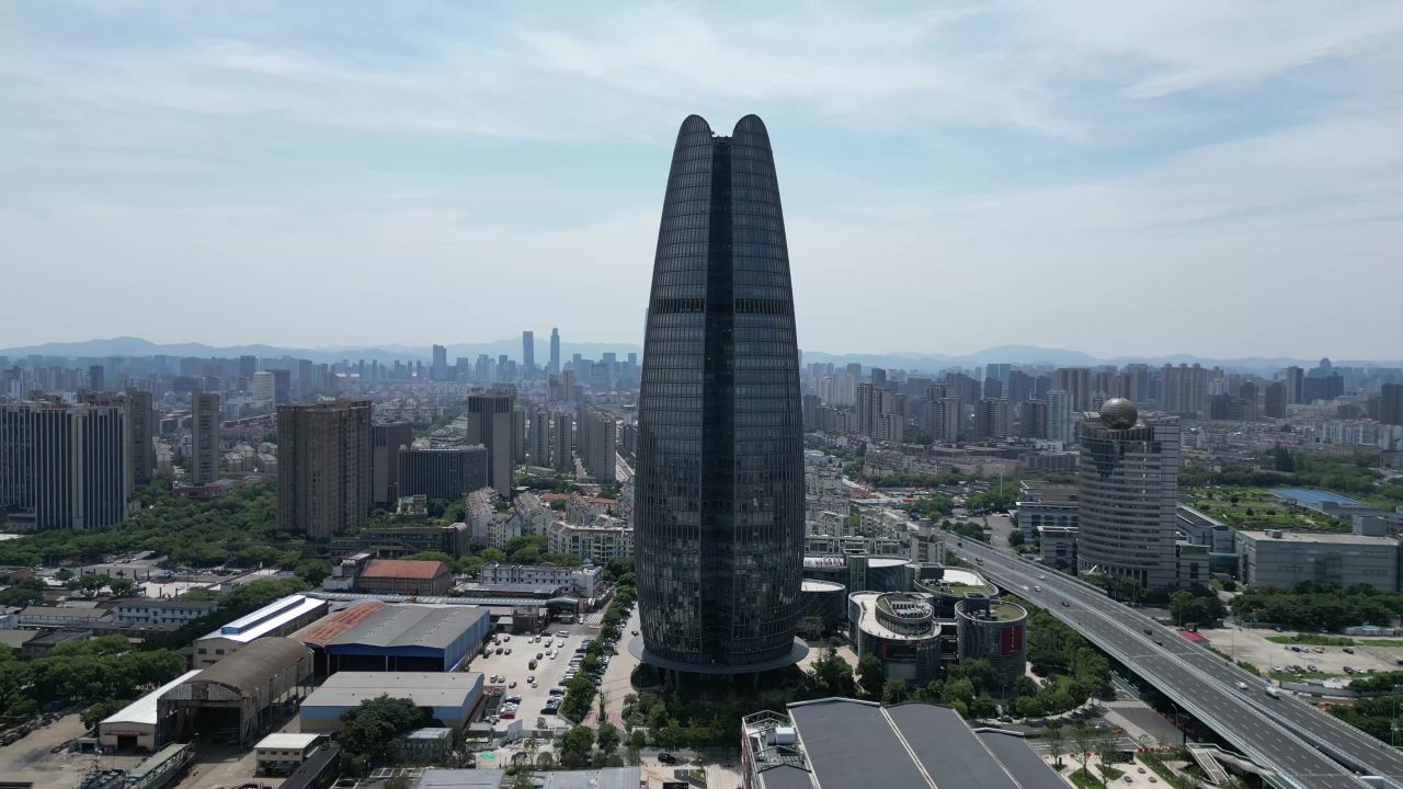 航拍浙江宁波财富中心