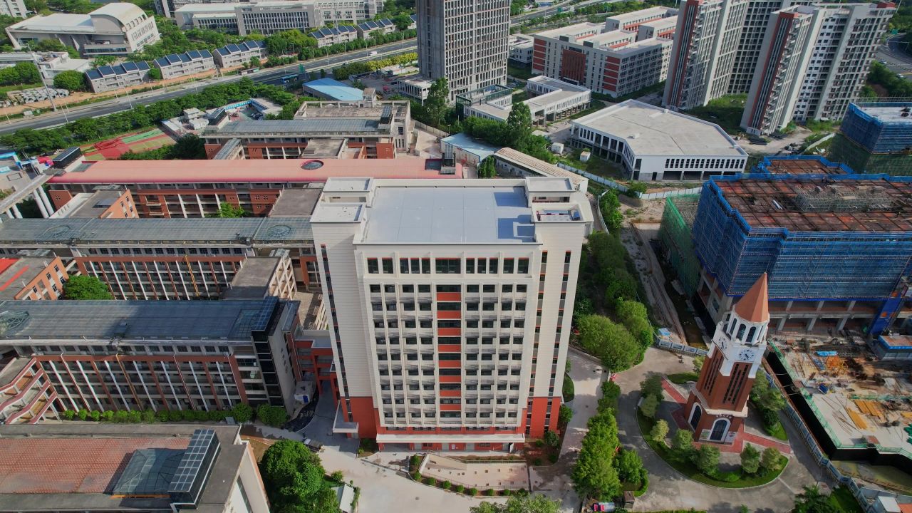 航拍厦门华夏学院 14
