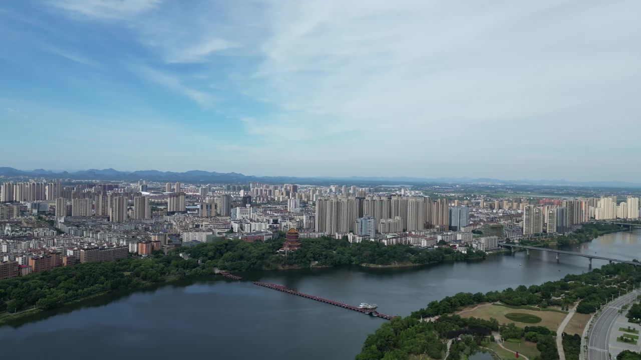  航拍鹰潭信江风光