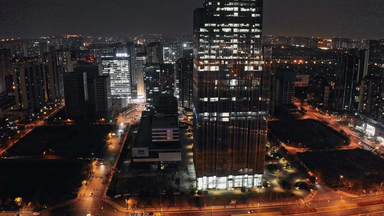 航拍成都天府新区OPPO大厦夜景 2