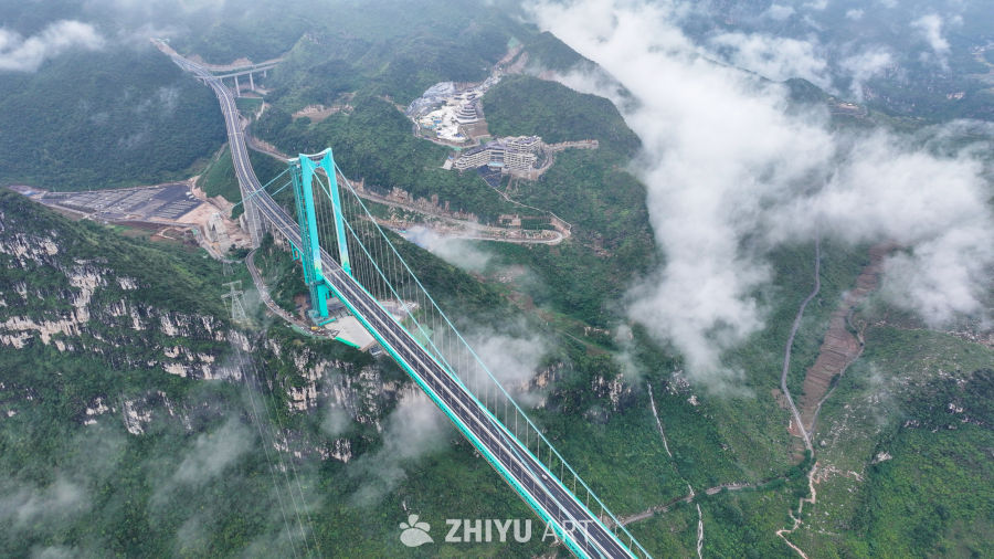 航拍贵州花江峡谷大桥 4