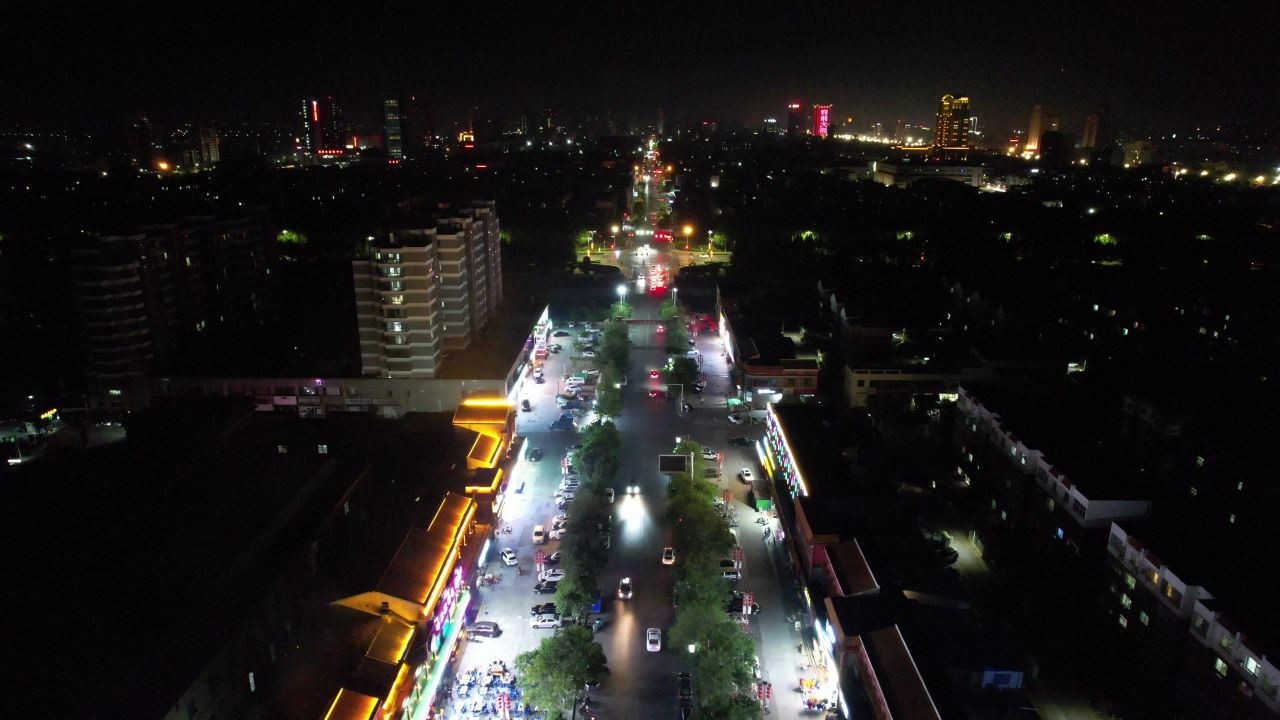 城市夜景人间烟火气息夜宵摊航拍山东东营 