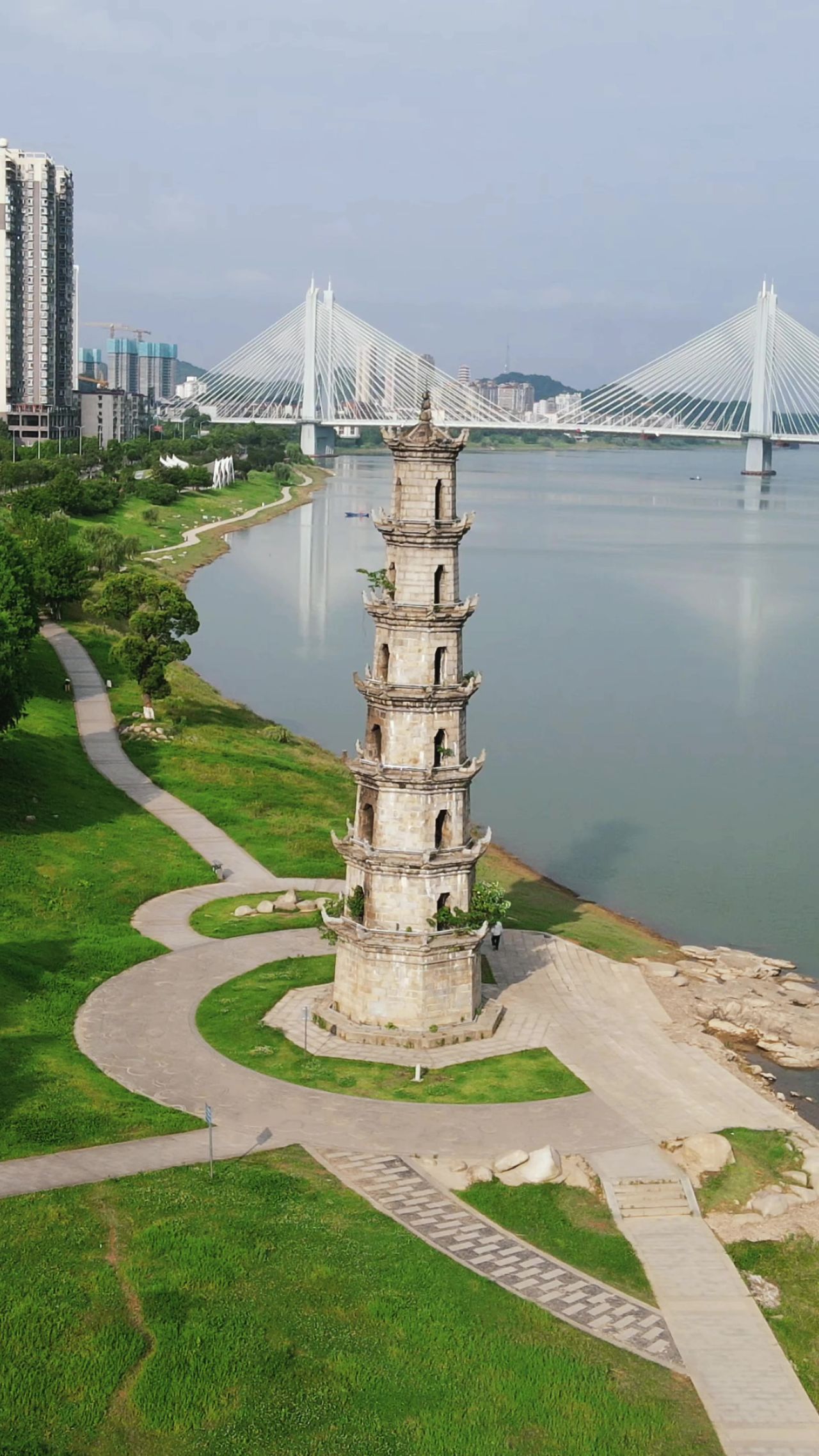 城市航拍湖南益阳斗魁塔地标建筑