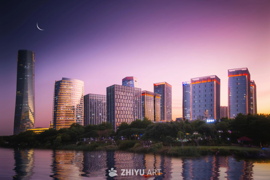 城市夜景与湖光月色