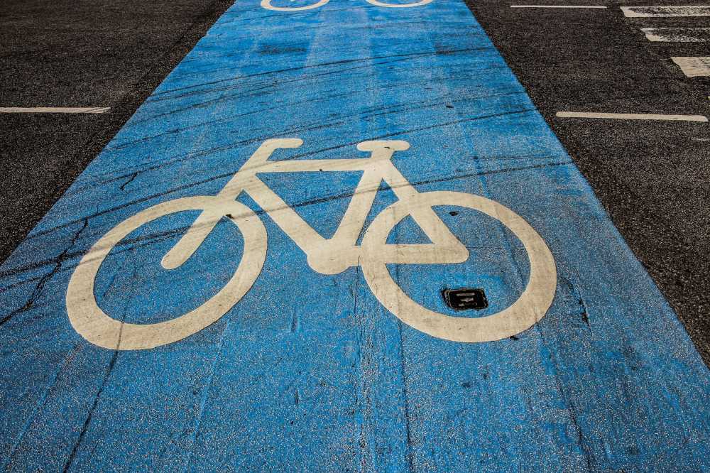 自行车道骑自行车自行车