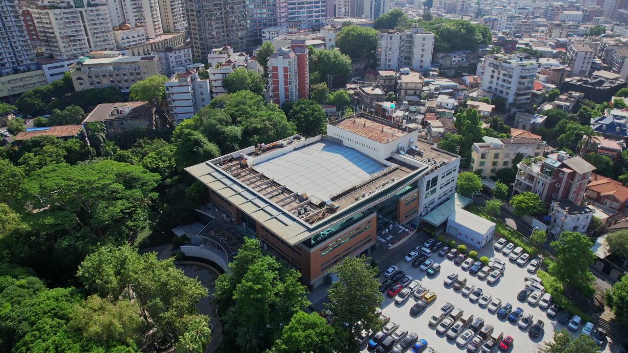 航拍厦门歌舞剧院