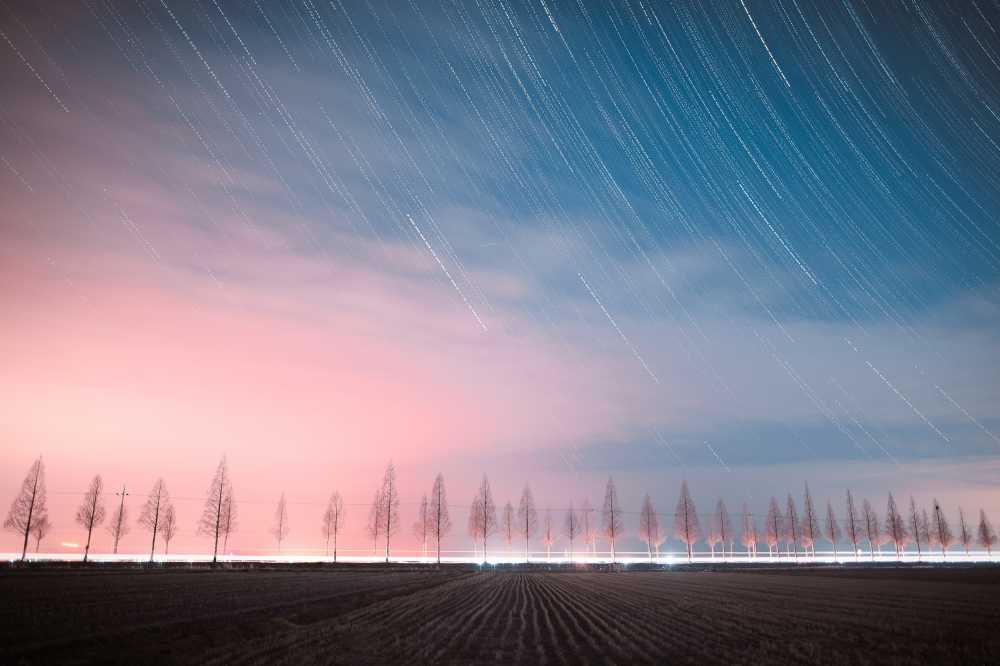 夜晚的天空夜景