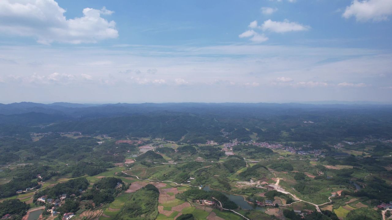 山川丘陵农田农业种植美丽乡村航拍 