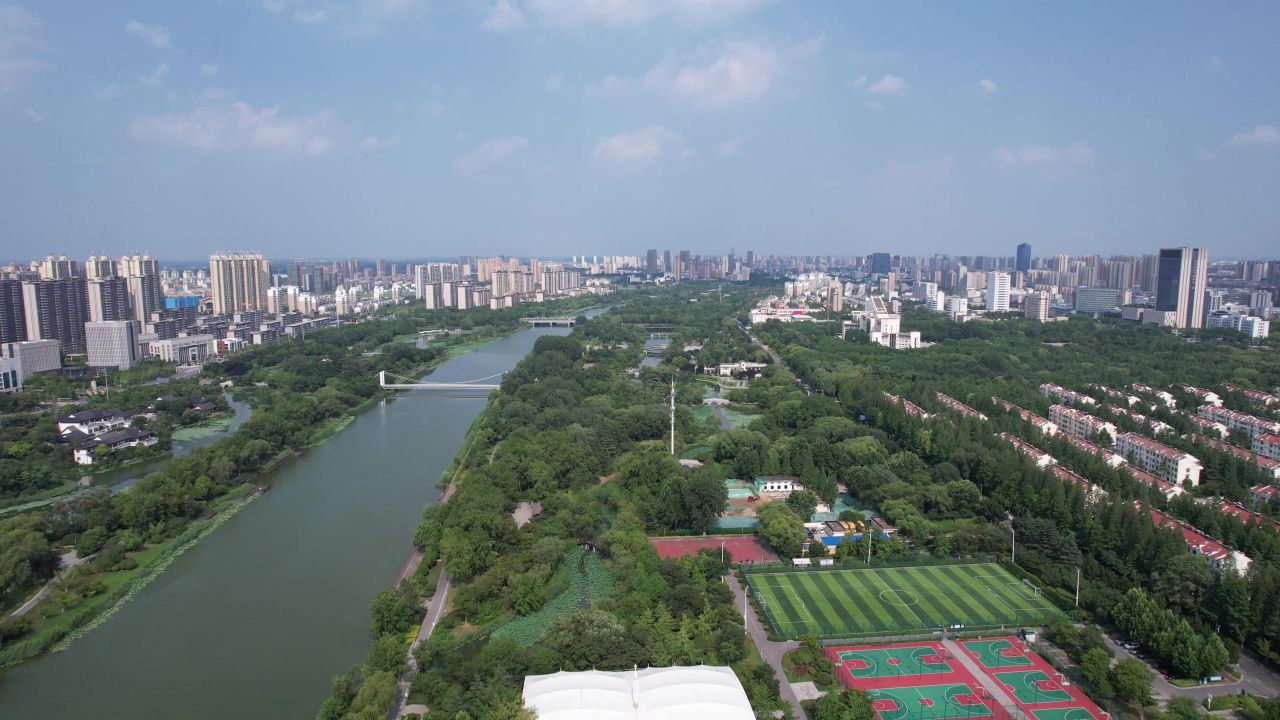 江苏宿迁城市风光绿化植物公园古运河航拍 