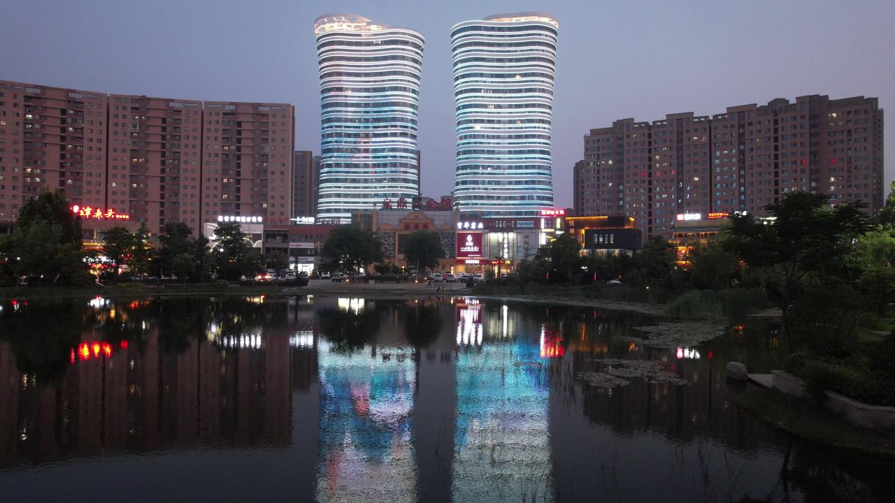 河南新乡市城市夜景灯光航拍