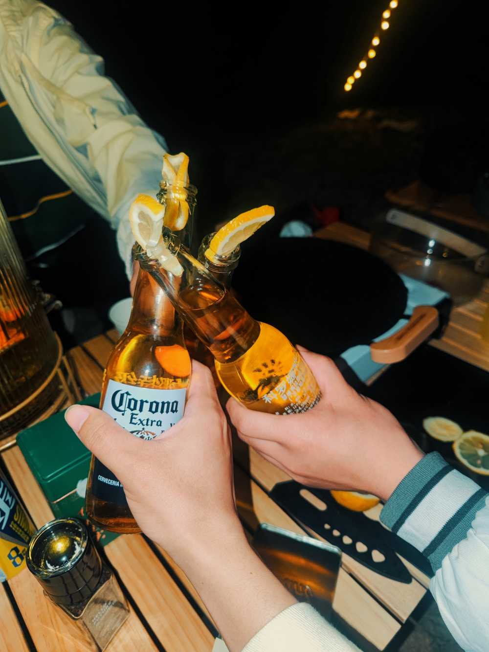 科罗娜干杯