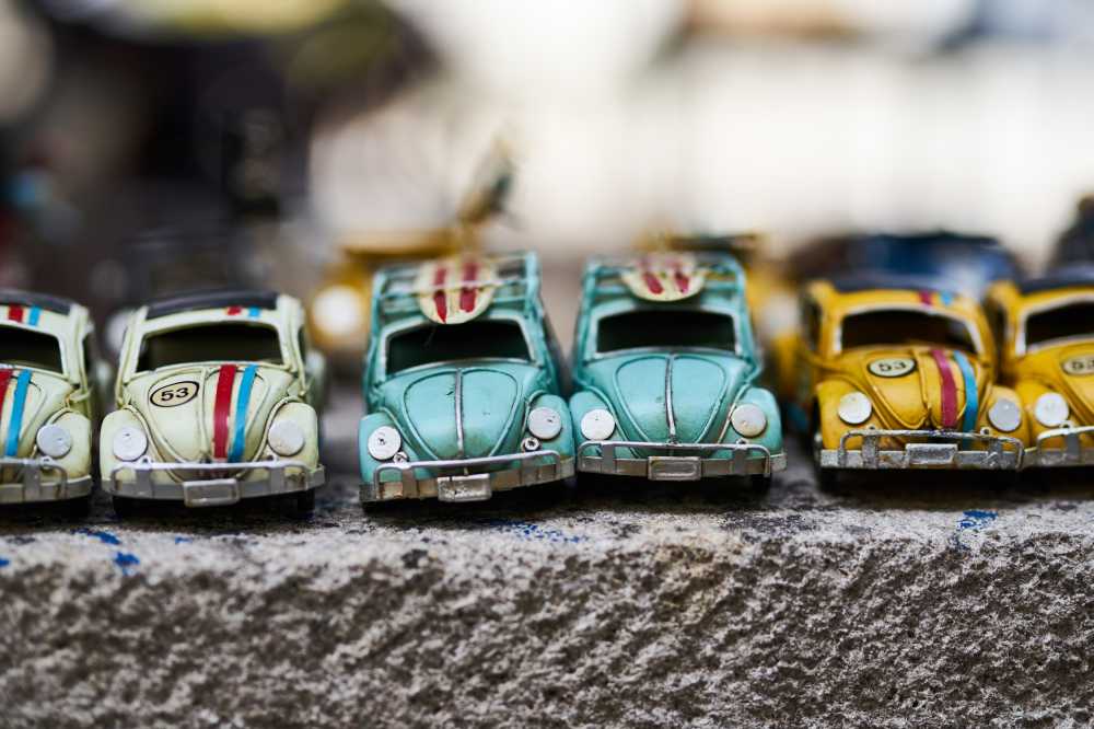 汽车玩具模型运输