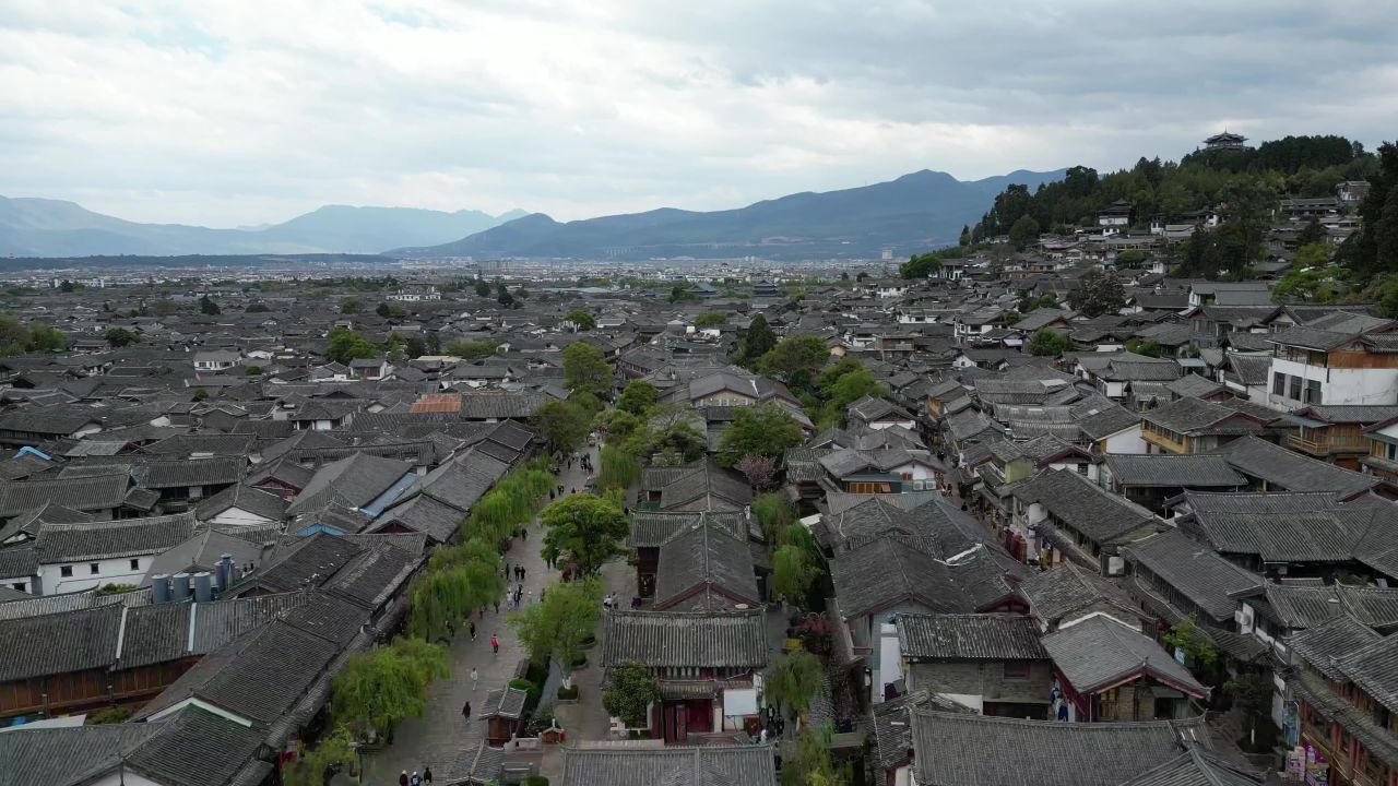  航拍云南丽江古城