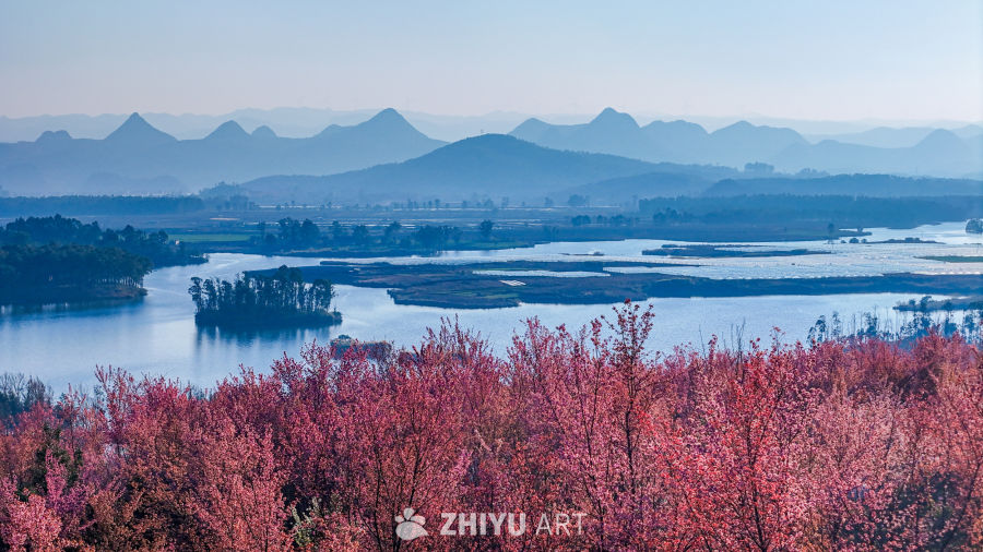 春日山河图