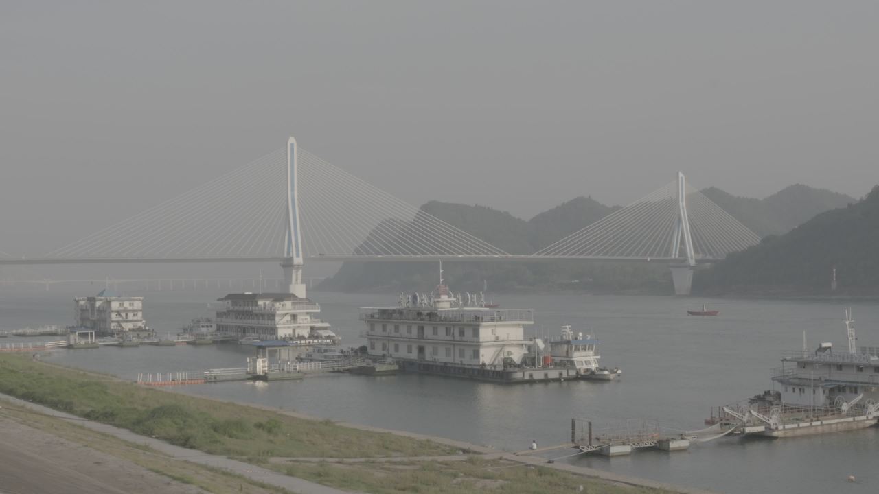 宜昌江边 27