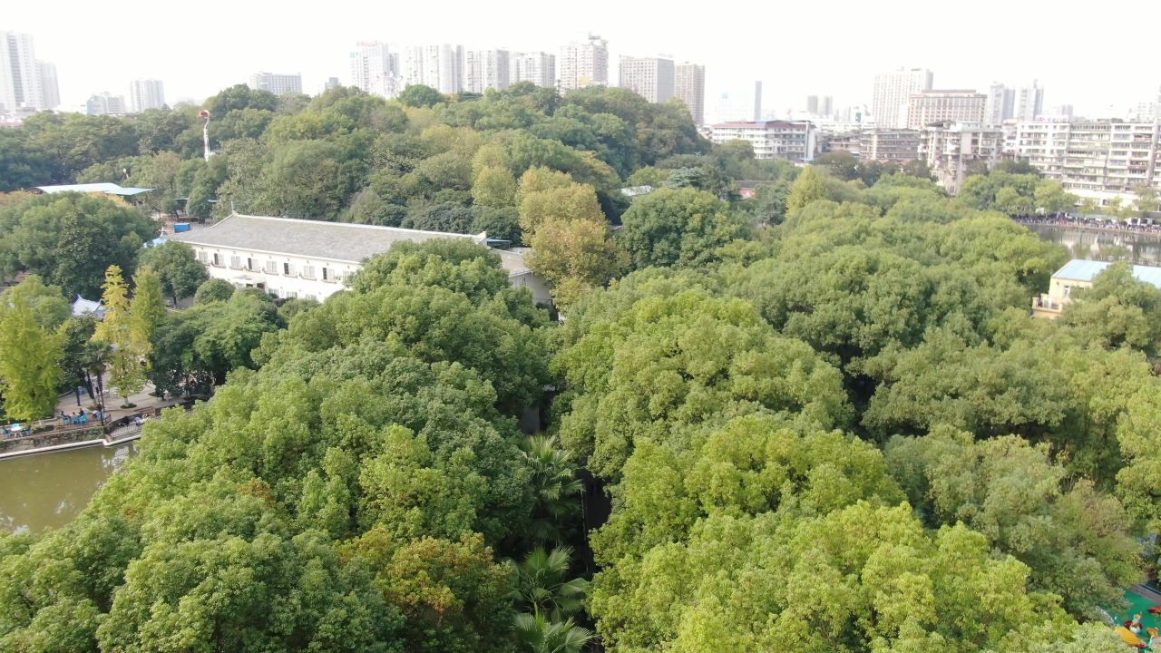 航拍衡阳莲湖广场