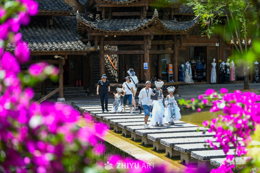 贵州兴义峰林布依景区 12