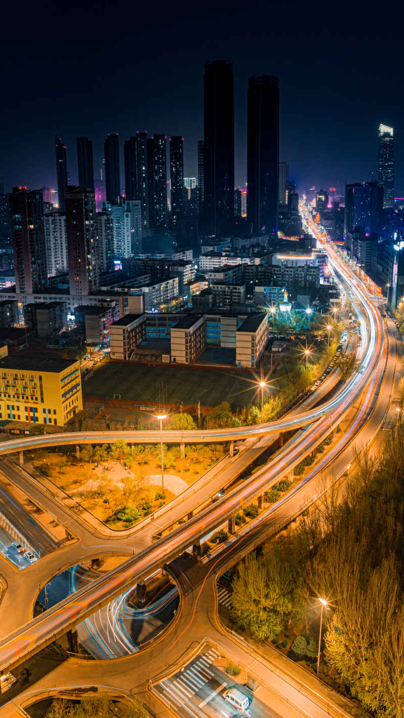 夜间老道口