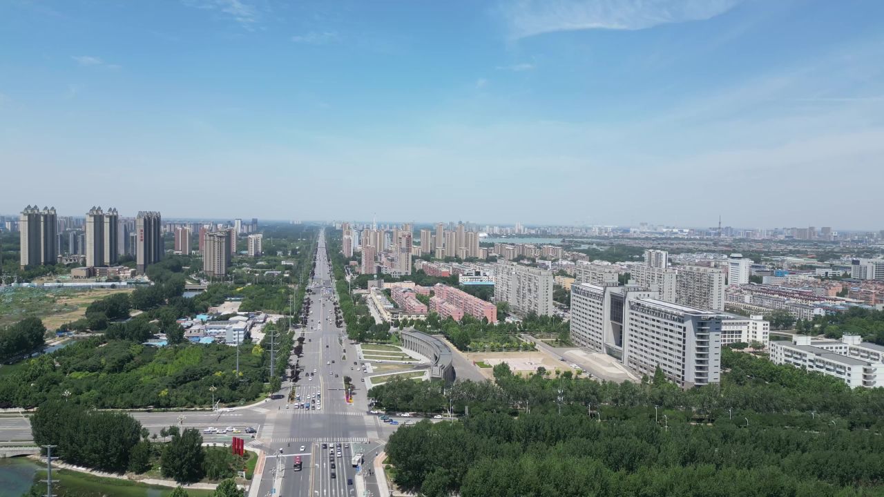 航拍山东聊城湖南路