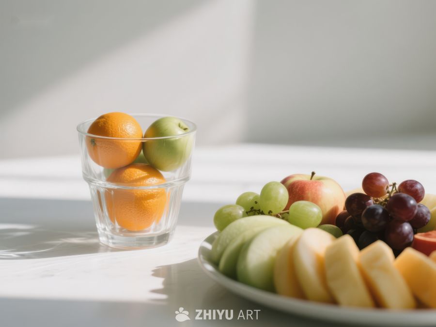 新鲜水果组合，玻璃杯与盘中摆放 742