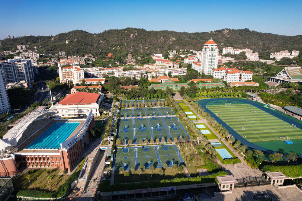 航拍厦门大学建筑景观