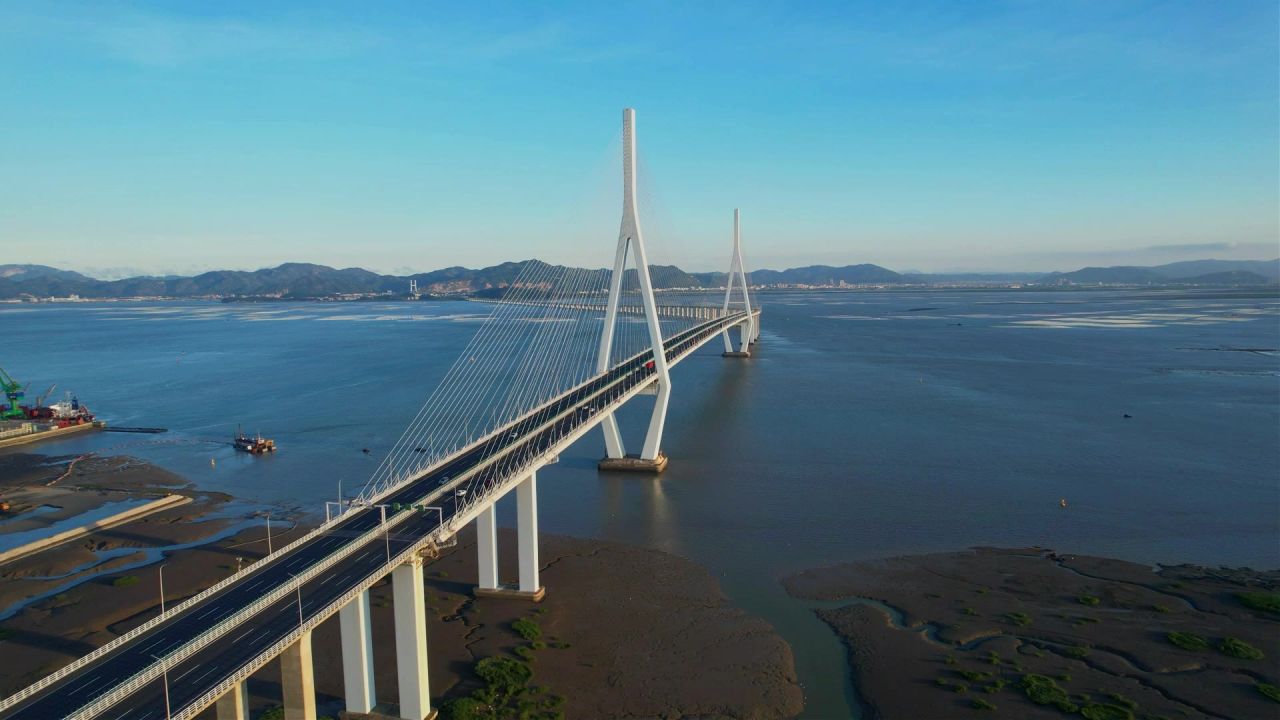 厦门航拍厦漳大桥景观