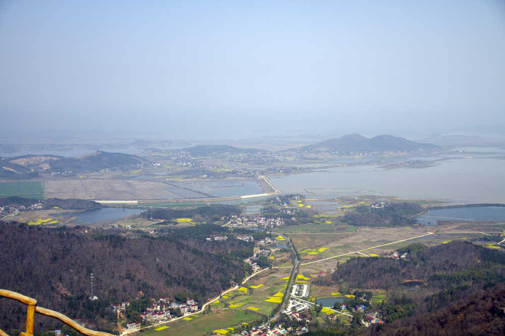 山下风光