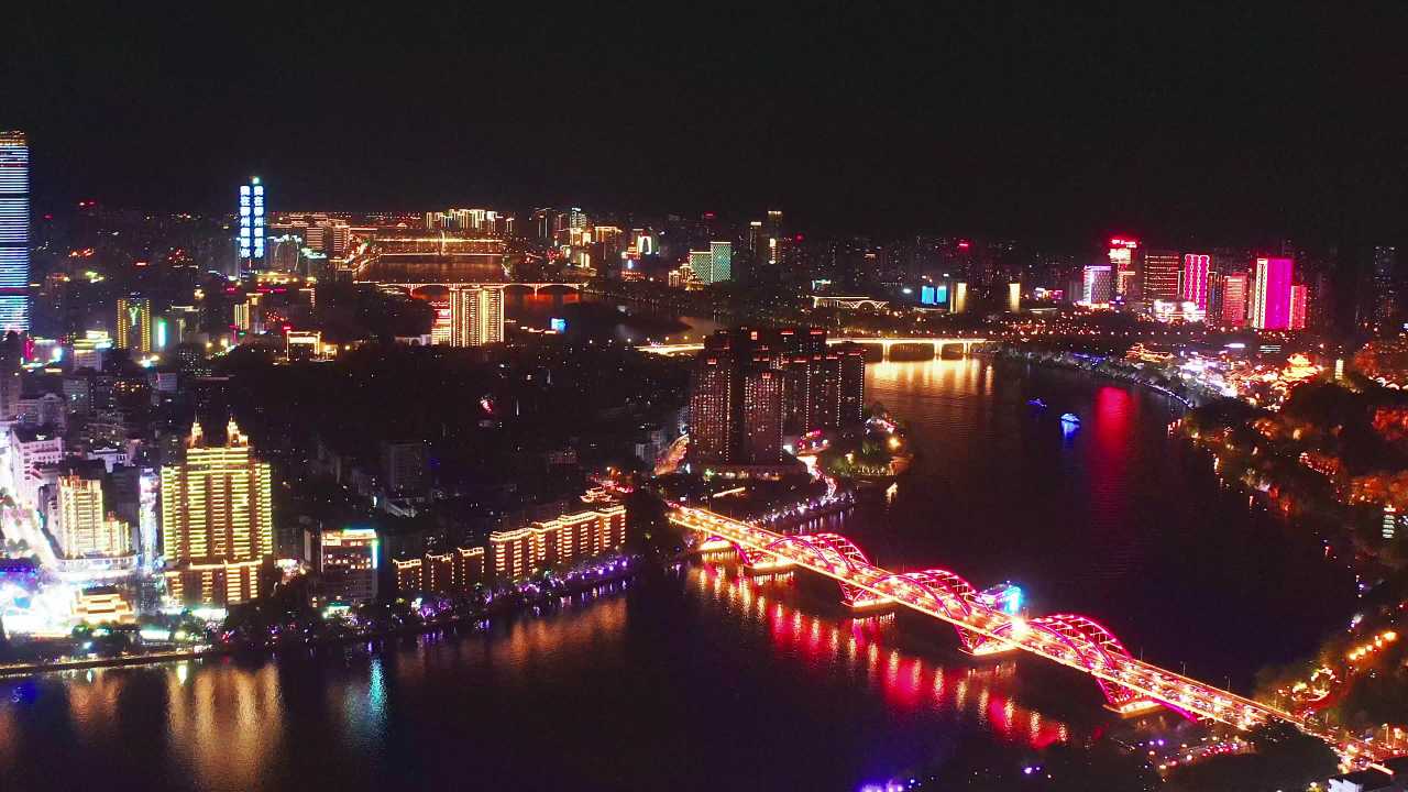 柳州城市夜景桥梁与建筑俯瞰